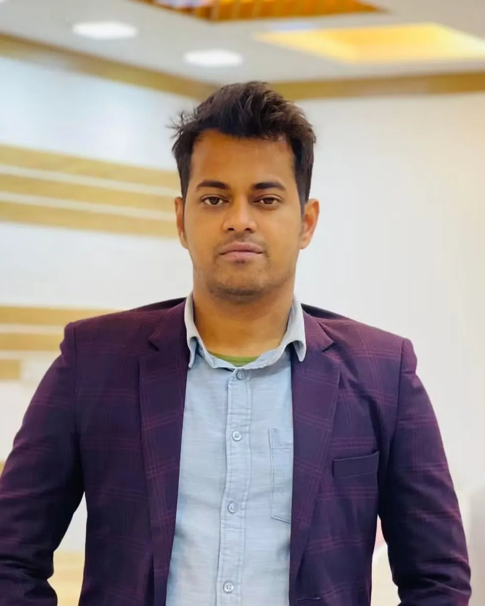 তানসেন শেখ — অর্থ পরিচালক (Director of Finance)